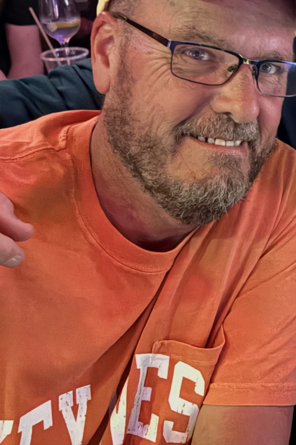 Cruise Brothers Travel Agent Randy Larson
